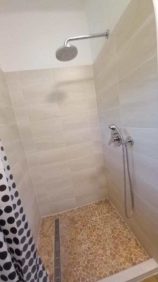 Kucko Apartman Badacsonytördemic المظهر الخارجي الصورة